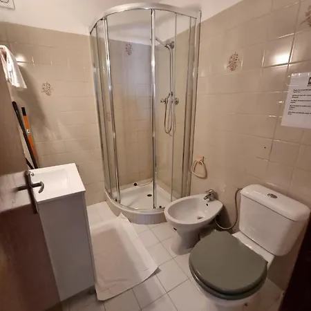 Aaa Awesome Апартаменты *